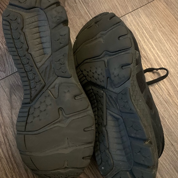 Used asics sneakers - Picture 2 of 5